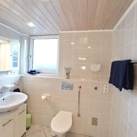 Aviva Sonnenwinkel - Ebenerdiges Juwel Mit Privater Gartenterrasse *